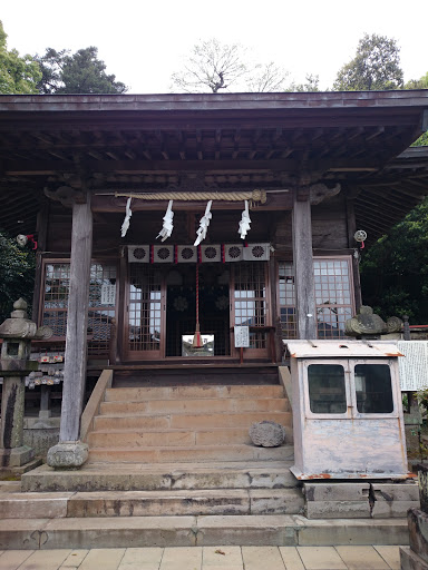 西山神社本殿