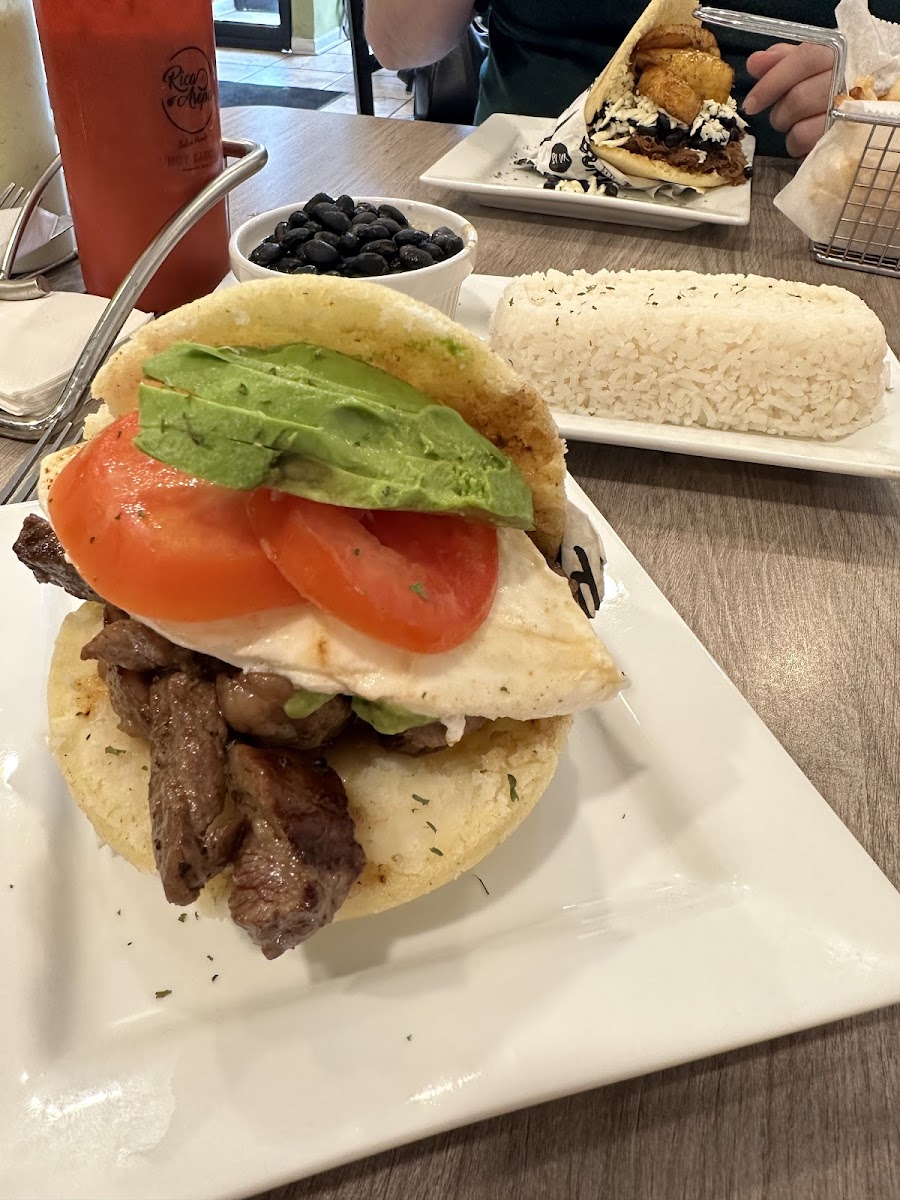 Steak arepa withe avocado & house made cheese