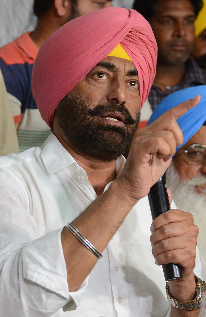 ED raids Punjab MLA Sukhpal Khaira, who opposed centre on farm laws and raised Navreet case