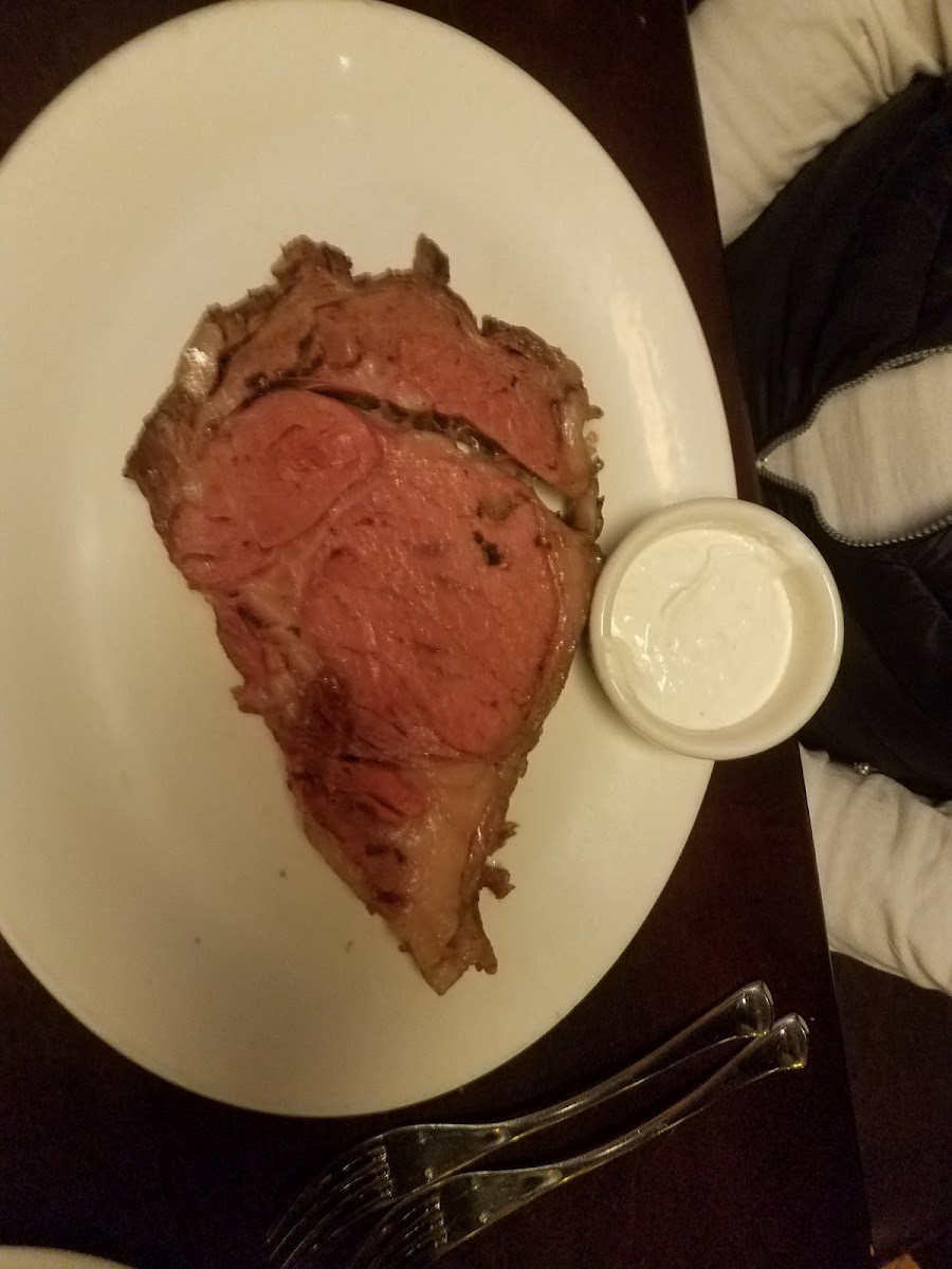 Prime rib, chef left off sauce for gluten allergy. It was delicious!!!