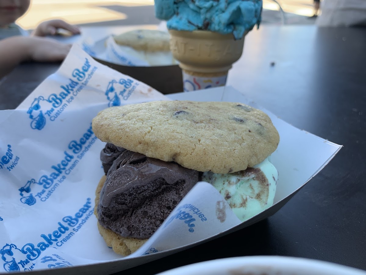 Gluten-Free Cookies at The Baked Bear