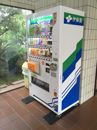 ITO EN　パレ平塚すみれ平　災害対応自販機