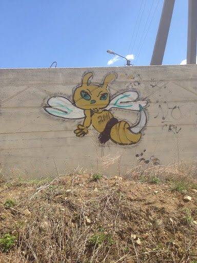 Граффити Пчела