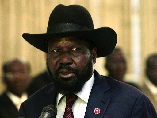 South Sudan President Salva Kiir speaks during a joint news conference with his Sudanese counterpart Omar al-Bashir on November 4, 2014. /REUTERS