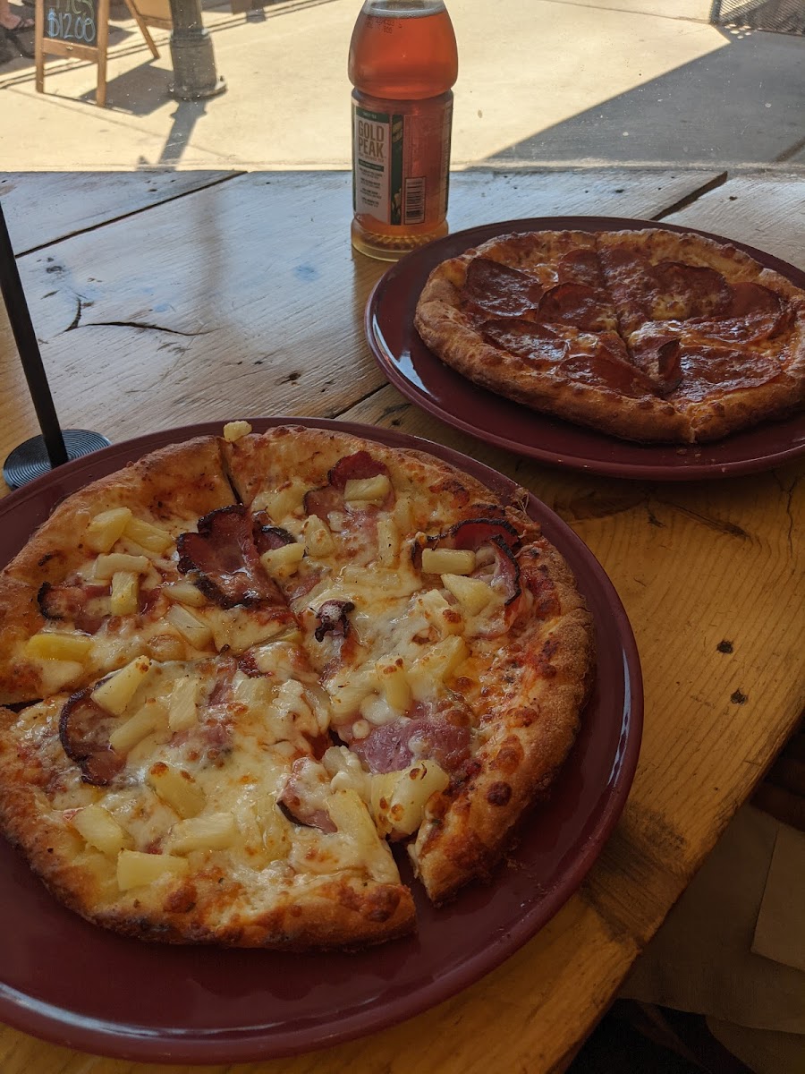 Gluten-Free Pizza at Rocky Mountain Pizza Co.