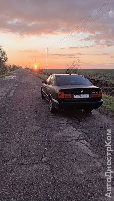 продам авто BMW 520 5er (E34) фото 2