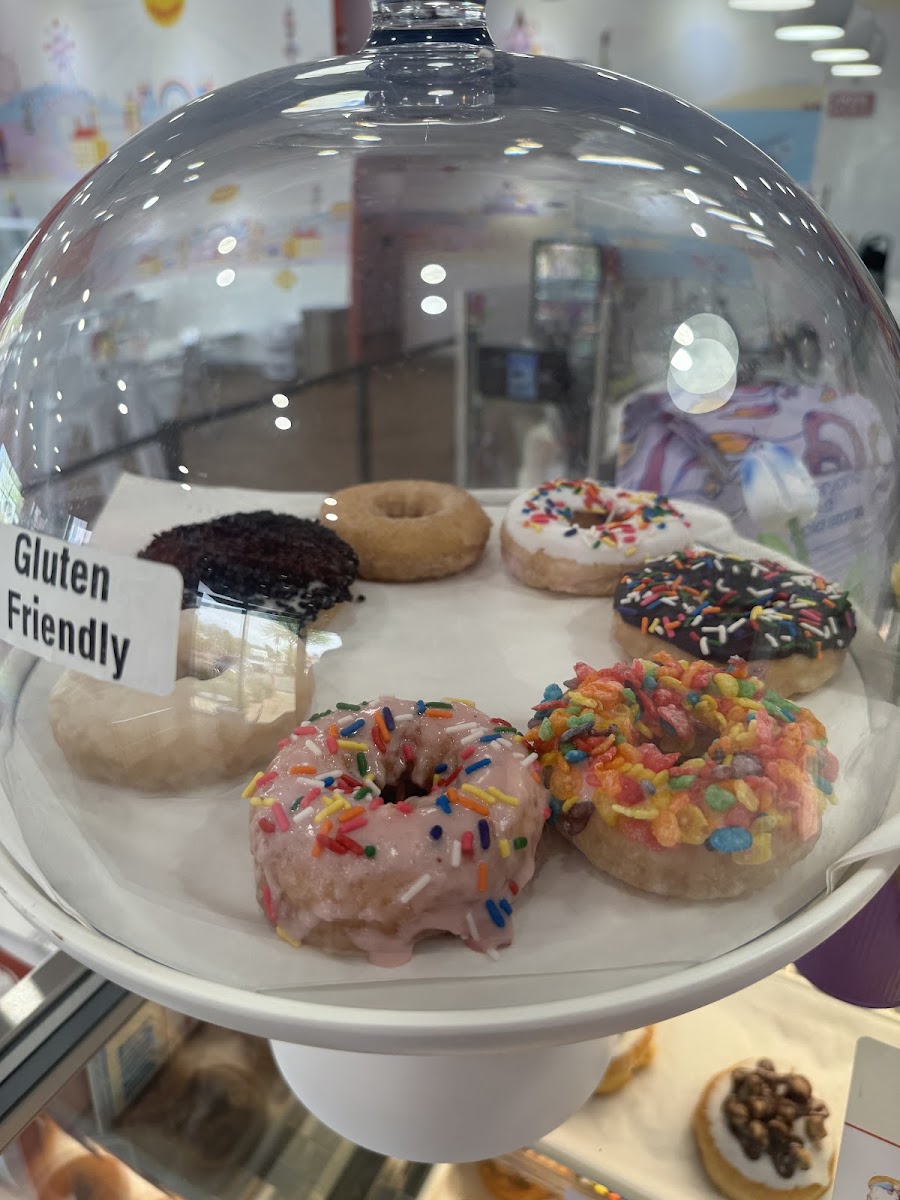 Gluten-Free at Yonutz Donuts and Ice Cream