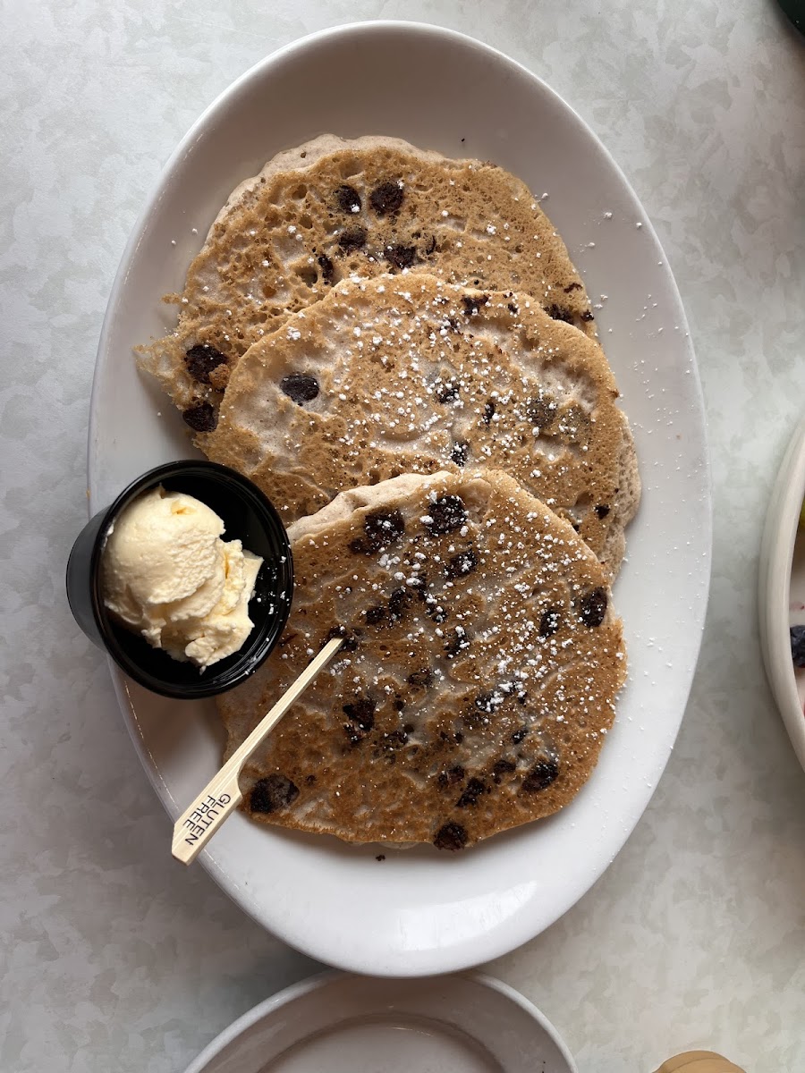 chocolate chip pancakes