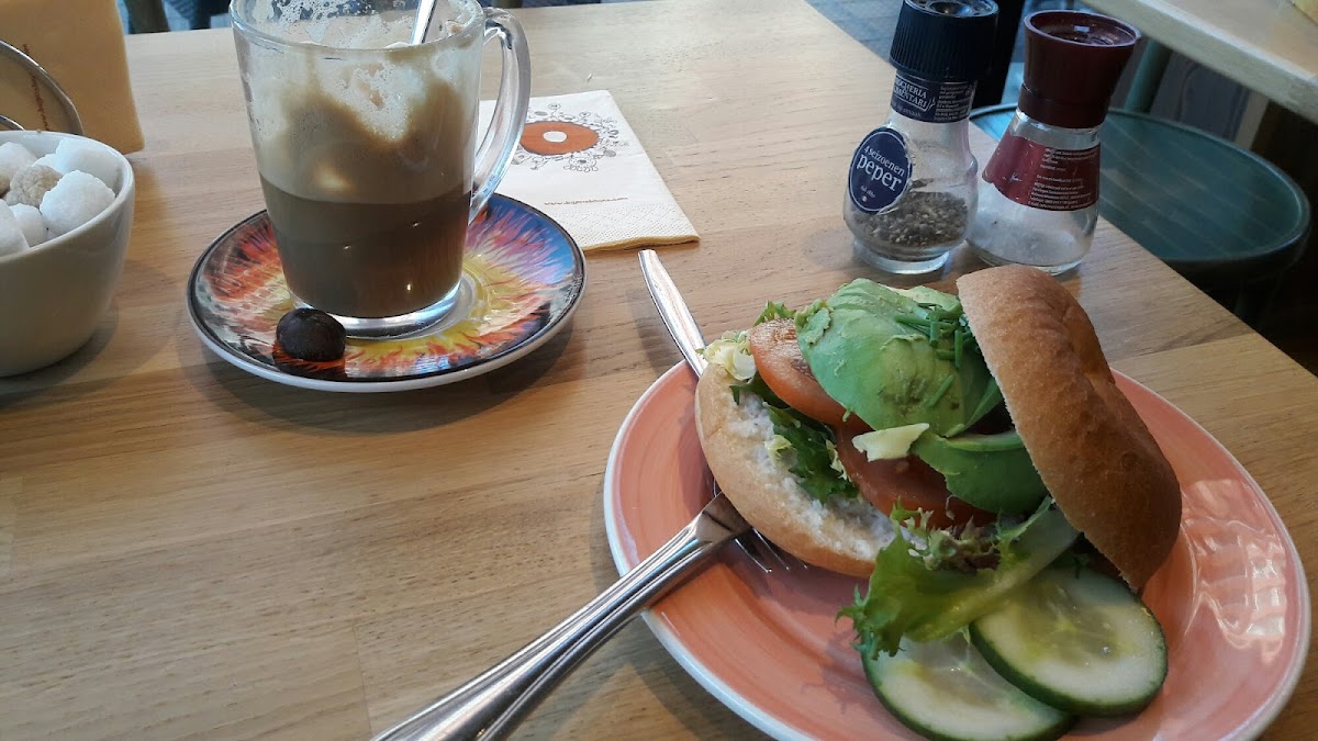 Delicious one!!! Mushroom Soya latte and GF Vegan Bagel. They have no vegan!