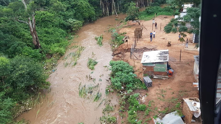 Rescue workers found the body of a KwaZulu-Natal man who had been swept off a bridge during flash floods. A second man believed to have drowned has been found alive.