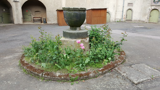 Brunnen