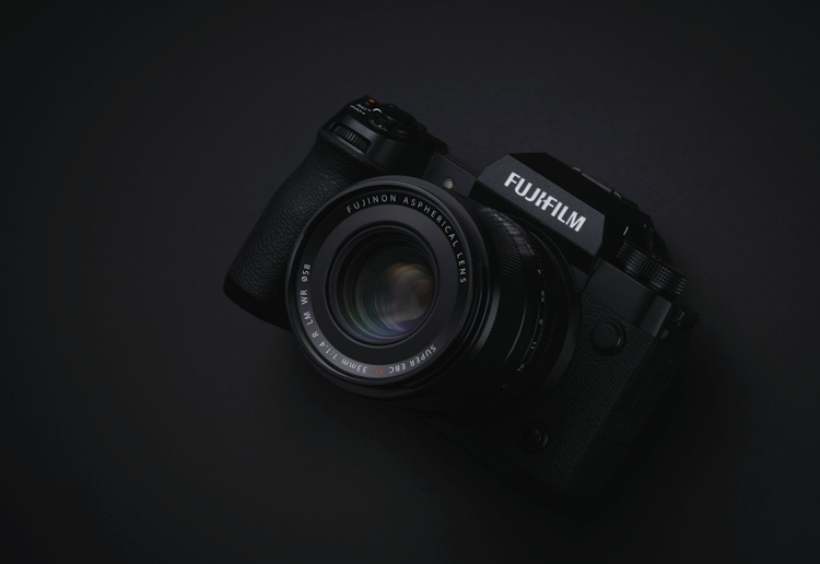 Fujifilm’s X-H2.