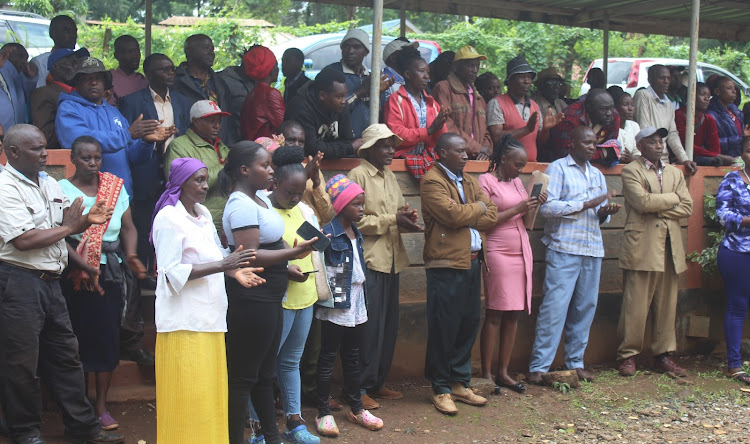 Residents during issuance of county government bursary cheques at Kianyaga area in Gichugu Monday