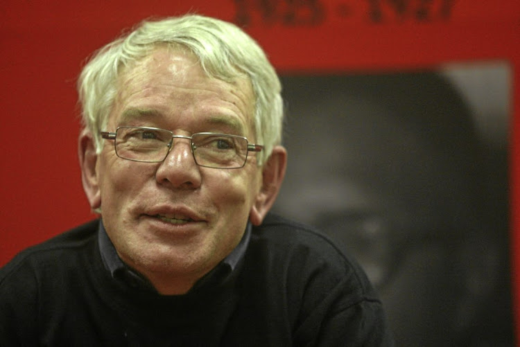 Jeremy Cronin describes the ANC's radical economic transformation (RET) faction as a network of right-wing primitive accumulators who are facing the prospect of going to jail.