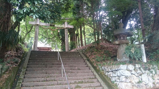 阿上三所神社　本殿