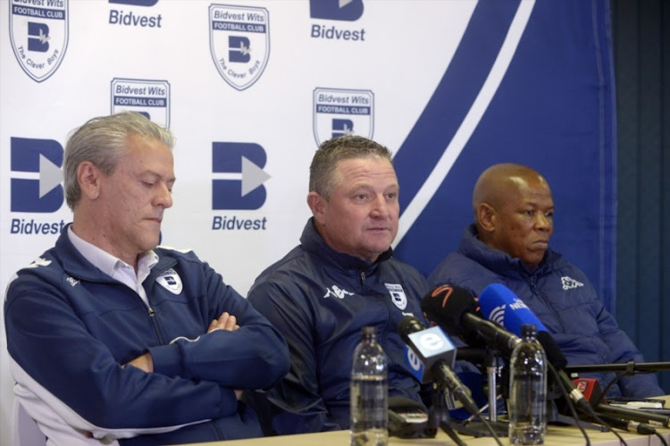 Bidvest Wits chief executive Jose Ferreira (L) with head coach Gavin Hunt (C) and senior club official George Mokgotsi (R).