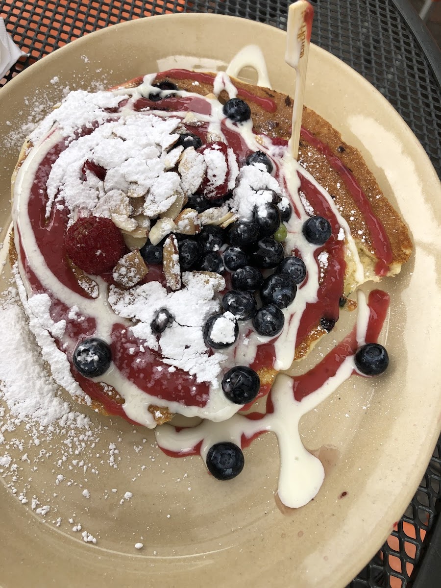 Gluten-Free Pancakes at Snooze, an A.M. Eatery