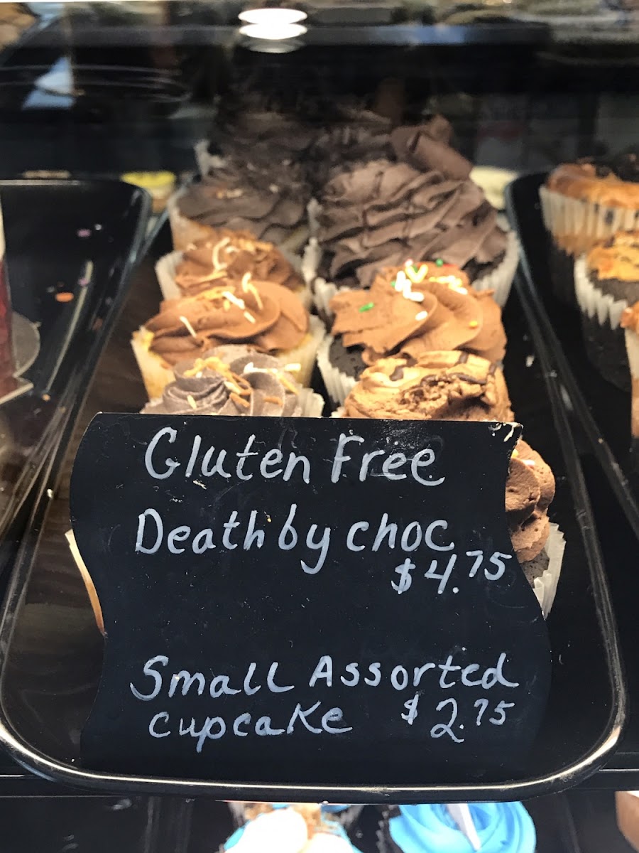 Gluten-Free at Desserts Etc, by The Hershey Pantry