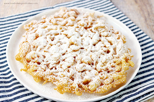 county fair funnel cakes from love bakes good cakes added by jamie 5