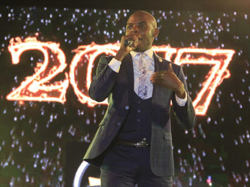 Jimmy Gait performing at the Groove Party 2016 at the Nakuru Athletics Club.