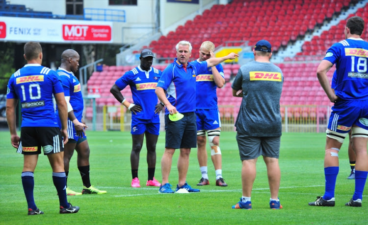 Robbie Fleck (Head Coach) with players during the DHL Stormers training session at DHL Newlands on January 26, 2018 in Cape Town, South Africa.