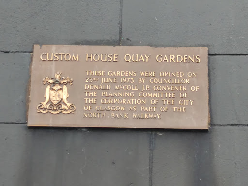 Custom House Quay Gardens 1973