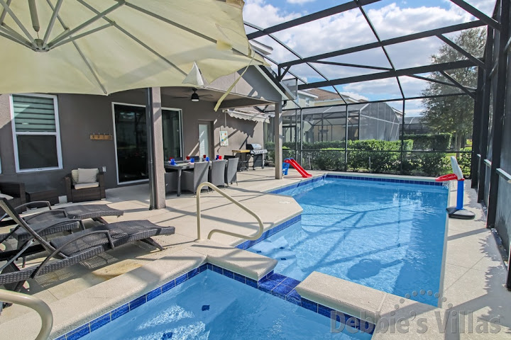 Solterra villa in Davenport with a west-facing private pool and spa