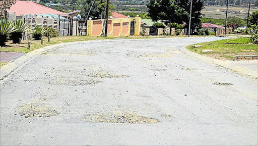 King Sabata Dalindyebo (KSD) municipality has taken the first steps towards fixing its decaying internal roads network in some of its suburbs and townships by investing around R22-million in an upgrading project.