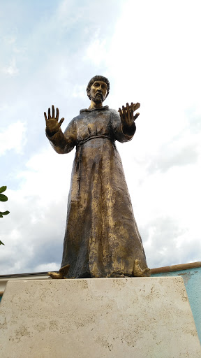 Statua San Francesco