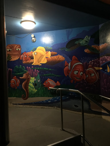 yorimiya coral fish mural