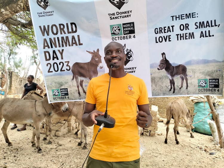 Donkey Sanctuary Country Director, Solomon Onyango Speaking at Manda-Maweni Village in Lamu County. He says donkey mistreatement is still a challenge in Lamu County.