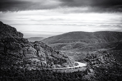 2012's 3rd Prize winner in the world's largest photography competition: Swartberg Pass 01 by Chris Snelling.