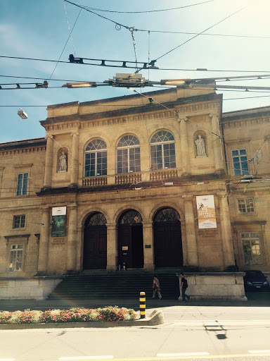 Bibliothèque De Neuchâtel