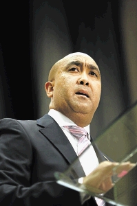 Shaun Abrahams has quietly appointed prosecutors to work on capture cases.