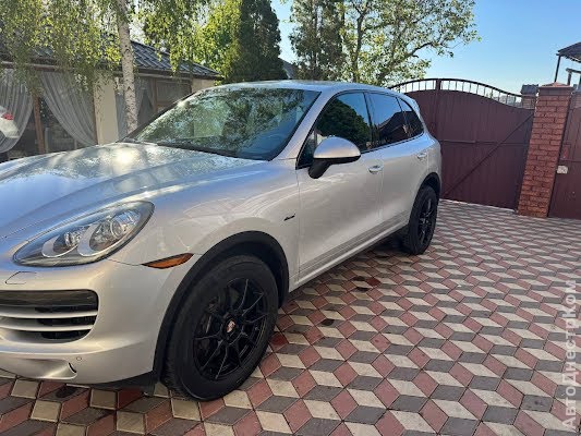 продам авто Porsche Cayenne Cayenne II фото 3