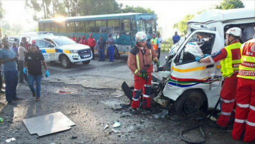 Four people were killed when a minibus taxi and a bus collided on Howick’s Main Road in the KwaZulu-Natal Midlands on Thursday morning.