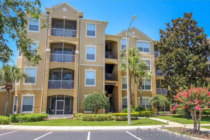 Orlando holiday apartment, gated Kissimmee resort, minutes from Disney