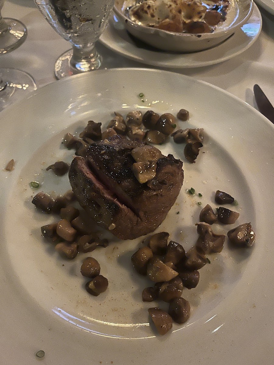 Gluten-Free at Dino & Harry's Steakhouse