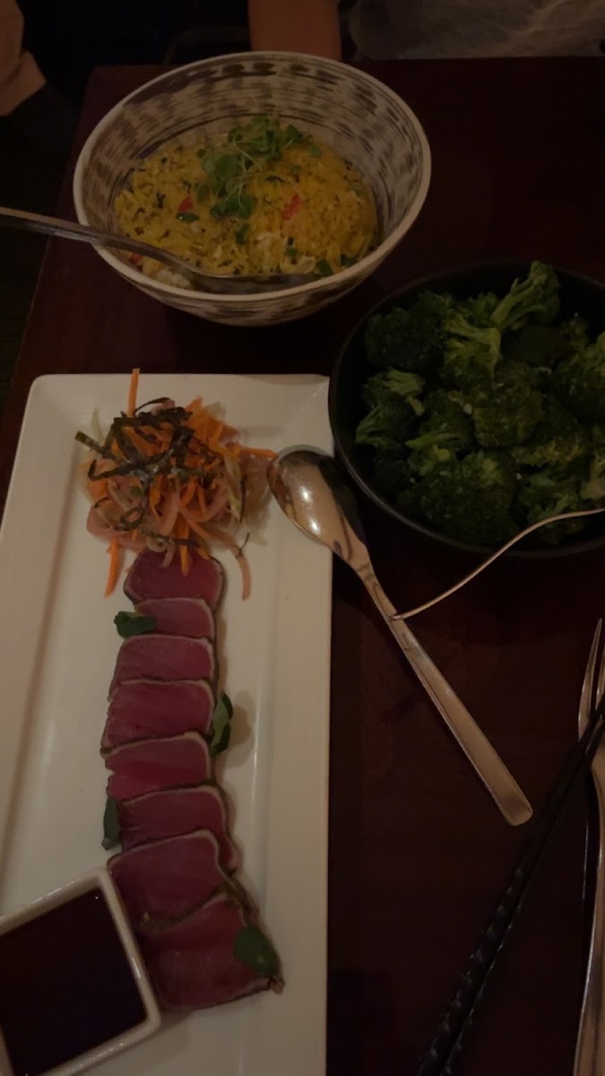 Tuna tataki (they subbed broccoli for the noodles that had gluten) and lobster fried rice