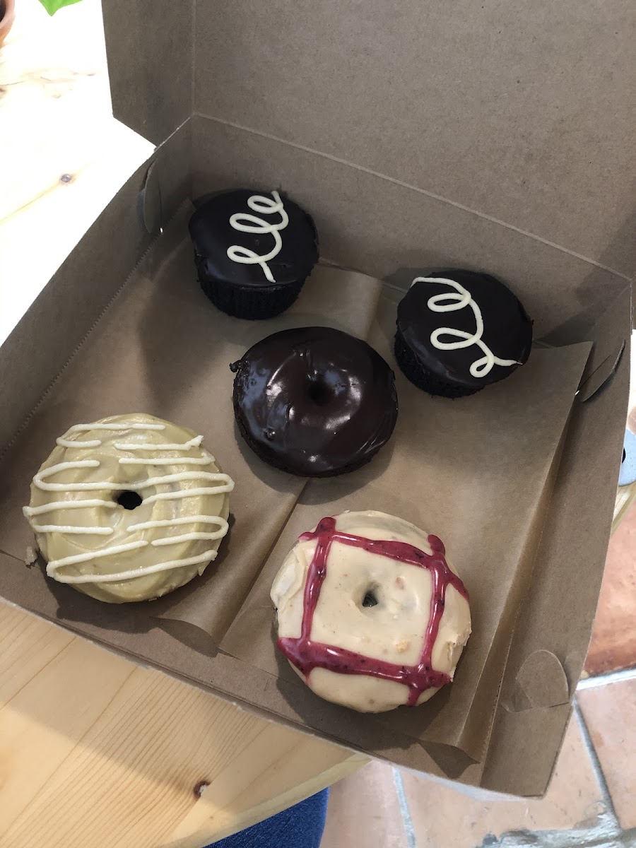 Gluten-Free Donuts at Plantyful Sweets