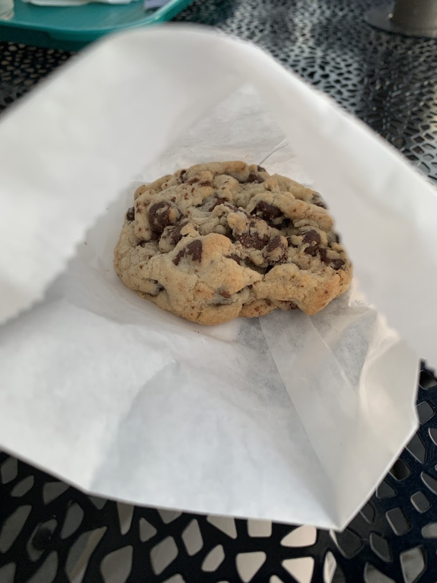 Gluten-Free Cookies at Mahana Fresh