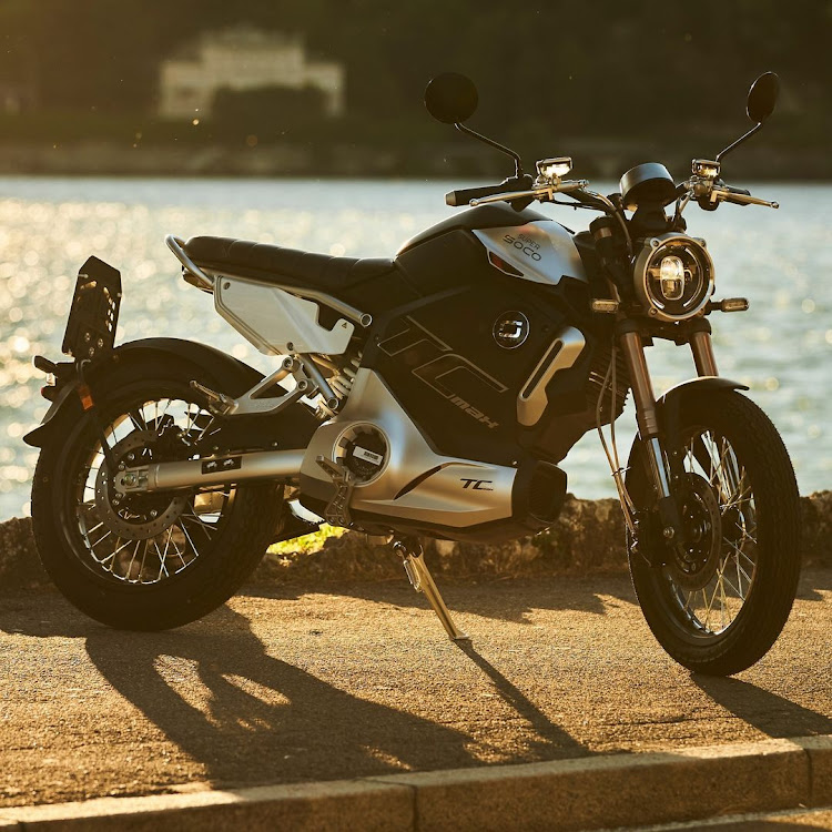 VMoto Super Soco TC Max