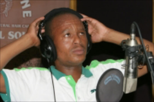 ON SCREEN: Jabu Mahlangu is a TV soccer analyst. Pic. Mbuzeni Zulu. 04/10/2007. © Sowetan. Jabu Mahlangu. Sunday World. 06/01/2008. Pg 16