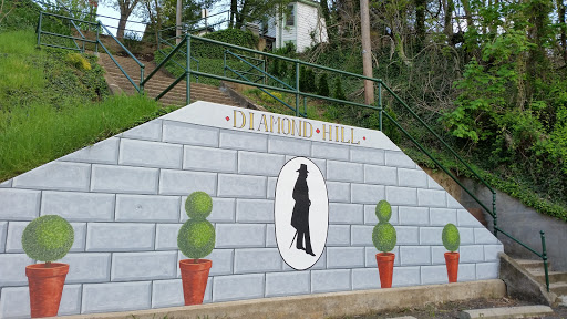 Diamond Hill mural 