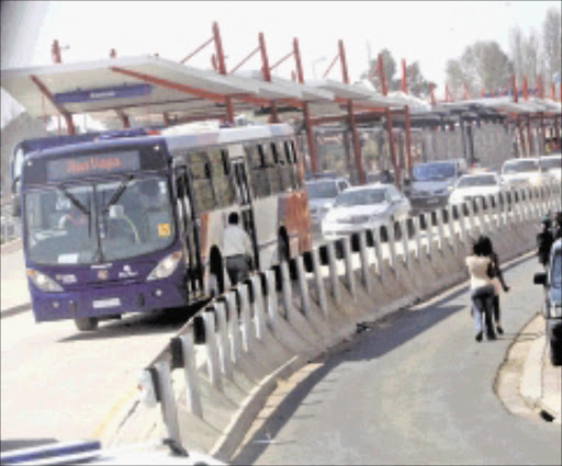 ON THE RIGHT TRACK: New BRT routes will be launcvhed in Eldorado Park and Protea Glen. Pic. Antonio Muchave. 30/08//2009. © Sowetan.
