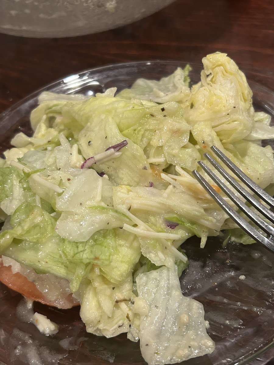Salad with no croutons