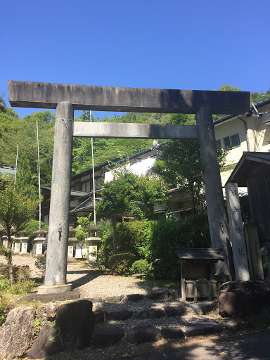 岩戸神社鳥居