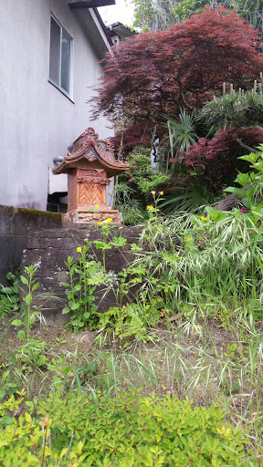 Tiny Shrine