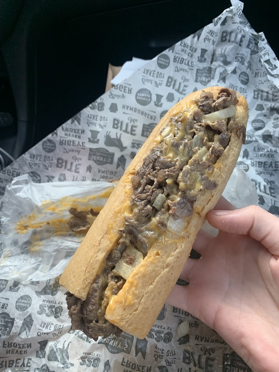 cheese steak with wiz and grilled onions! 10/10