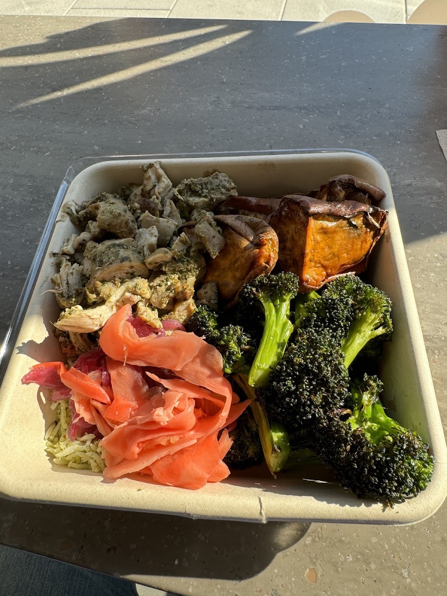 My meal with Sweet Potato, Rice, Chicken, Broccoli and pickled Ginger. I did not get a sauce as I was anxious about my soy allergy. There was a green sauce but it contained lime juice that I can’t have either.